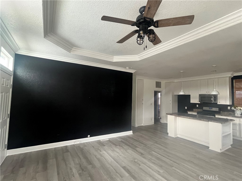 3909 Reche Road 118