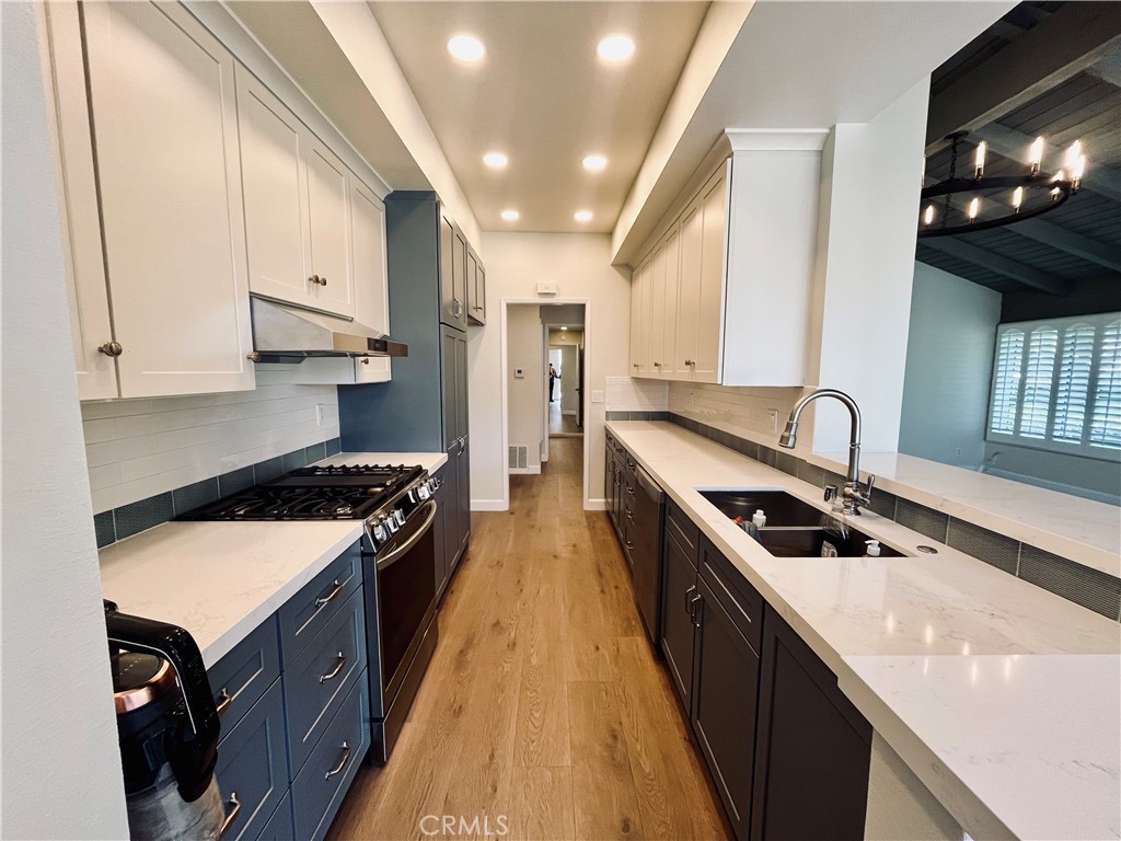 2155 Vista Dorado