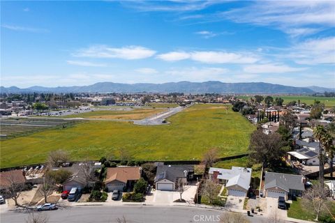 Tiny photo for 1738 The Willows Rd, San Jacinto, CA 92583 (MLS # DW26050206)