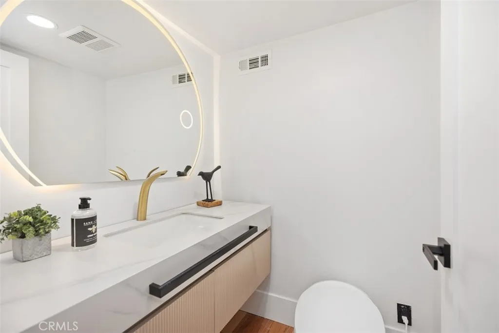 San Clemente, California 92672, United States, 5 Bedrooms Bedrooms, ,5 BathroomsBathrooms,Residential,Active,217909