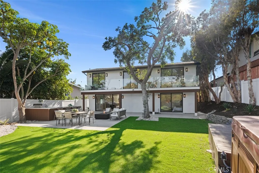 San Clemente, California 92672, United States, 5 Bedrooms Bedrooms, ,5 BathroomsBathrooms,Residential,Active,217909