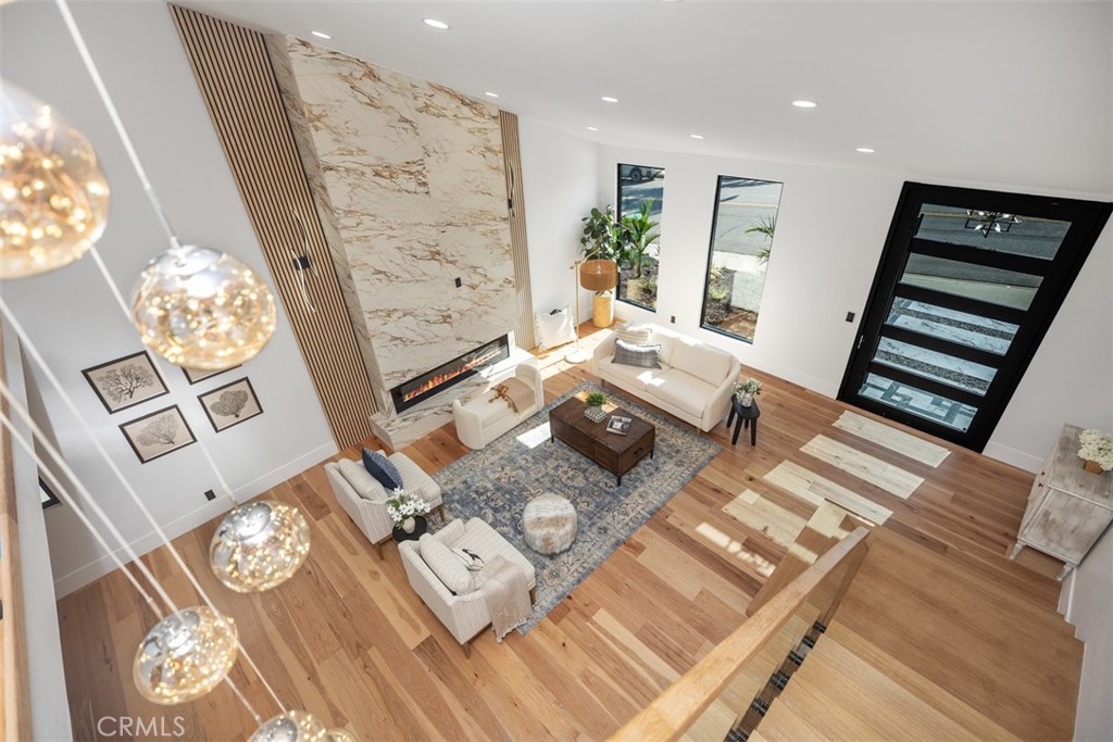 Salvador Summit (SAL) - Residential