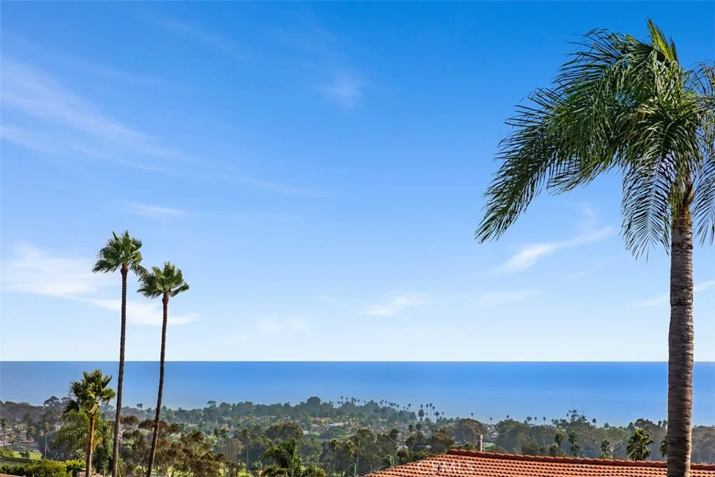 San Clemente, California 92672, United States, 5 Bedrooms Bedrooms, ,5 BathroomsBathrooms,Residential,Active,217909