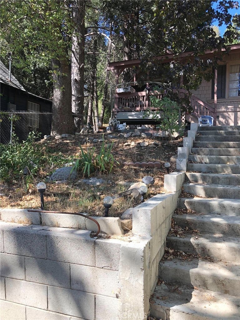 Properties 2 23792 Springwater