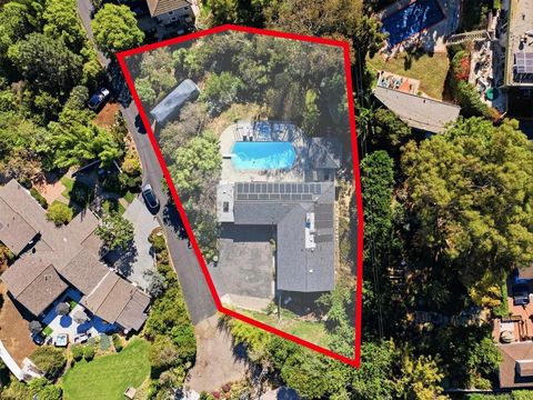 Photo of 455 Glencrest Dr Dr, Solana Beach, CA 92075 (MLS # 250035370SD)