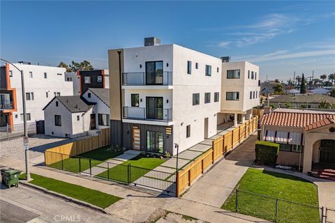 Photo of 2424 S West View ST, Los Angeles, CA 90016 (MLS # BB26099700)