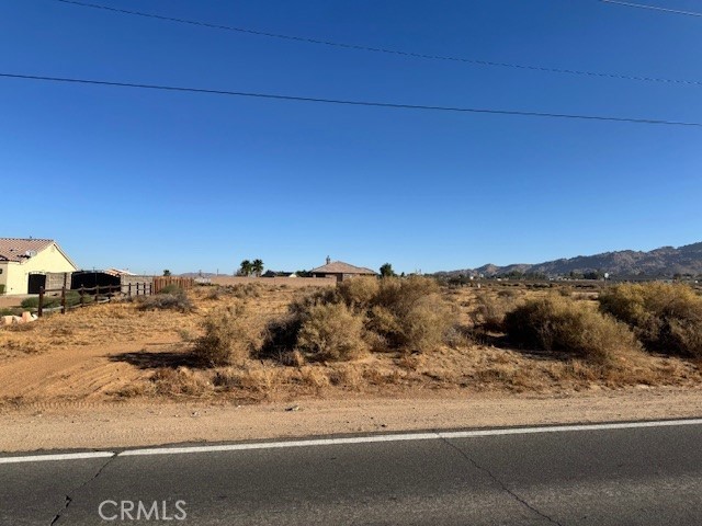 Beautiful Flat Corner Lot for Sale in Sycamore Rocks, Apple Valley
Looking for the perfect spot to build your dream home or investment property? This flat corner lot in the desirable Sycamore Rocks area of Apple Valley offers incredible potential. Located on a prime intersection in a neighborhood experiencing exciting new growth, this property is ideal for both homeowners and investors alike.
? Spacious flat lot – easy to build on
? Corner location for added access and curb appeal
? Convenient to I-15 Freeway – perfect for commuters
? Close to shopping, dining, and schools
? Up-and-coming neighborhood with new development nearby
With its unbeatable location and growing demand in the High Desert, this lot is a rare opportunity in one of Apple Valley’s most desirable areas. Whether you’re looking to build your forever home or secure land for future investment, this property checks all the boxes.
?? Location: Sycamore Rocks, Apple Valley, CA
Don’t miss out on this chance to own a prime piece of Apple Valley real estate.