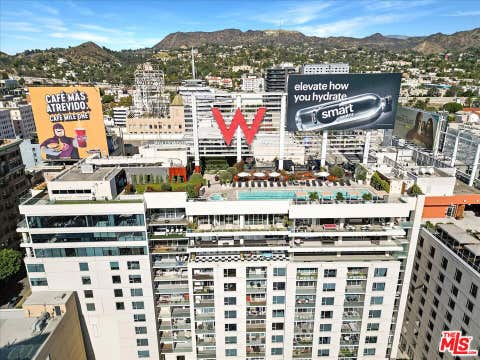 Photo of 6250 Hollywood Boulevard #6B, Los Angeles, CA 90028 (MLS # 26875389)