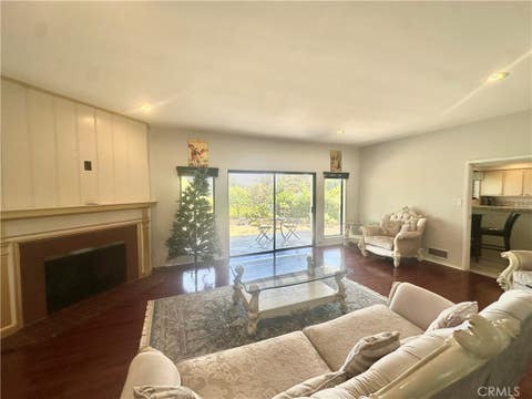 Photo of 1201 Imperial DR, Glendale, CA 91207 (MLS # GD26137646)