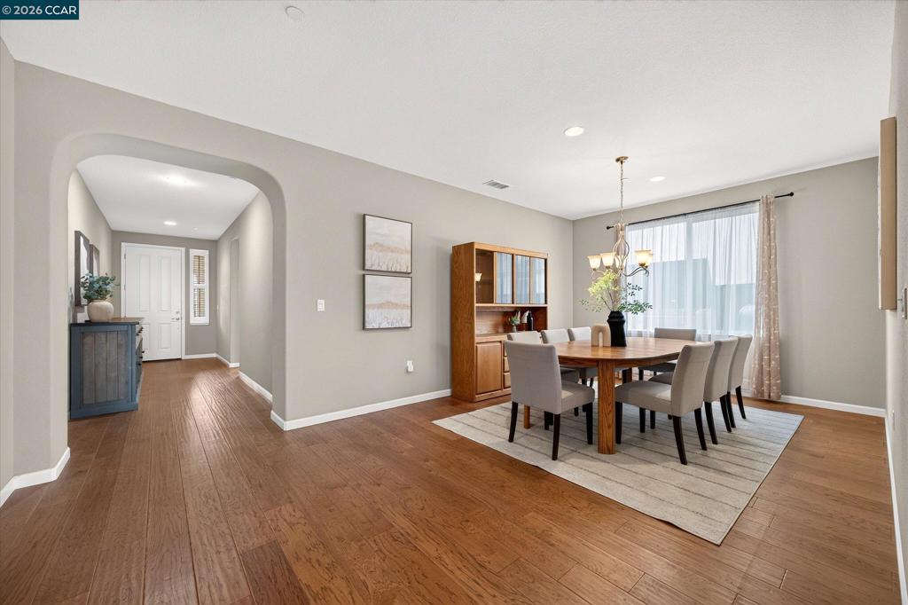 8023 Westport Cir