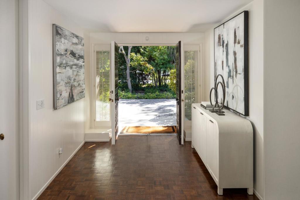 27 Catalpa Drive