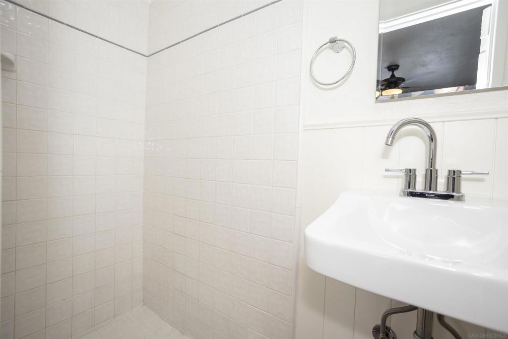 University Heights - Residential Lease