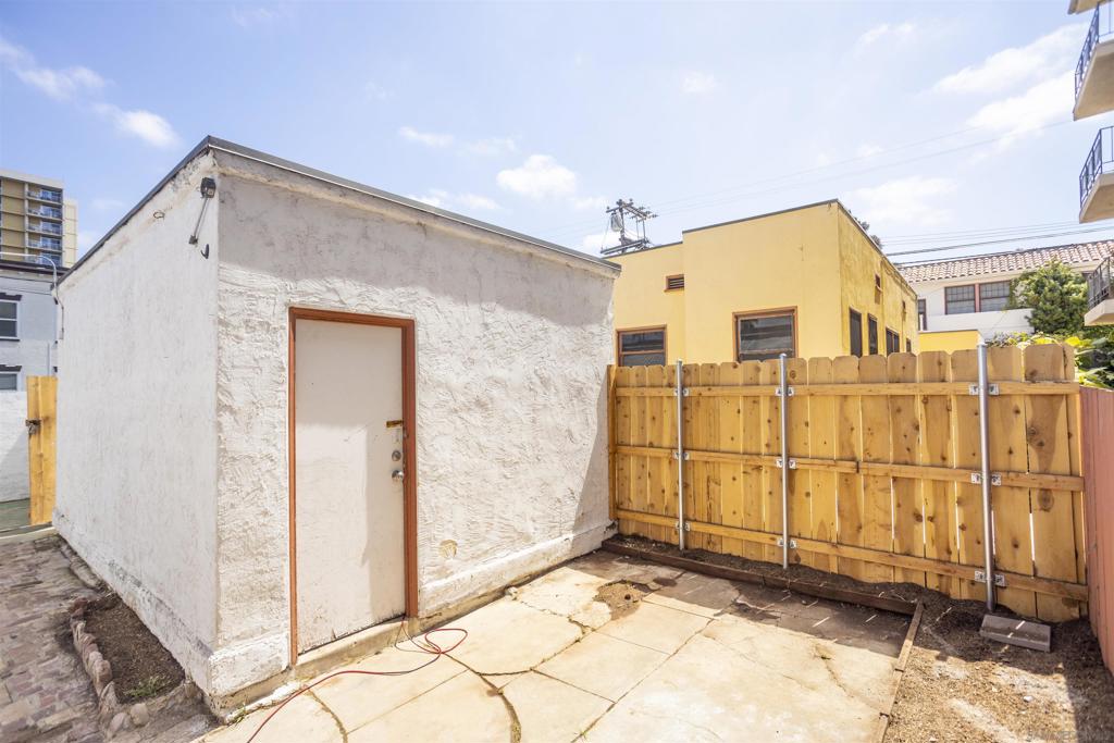 University Heights - Residential Lease