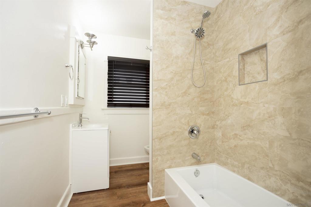 University Heights - Residential Lease