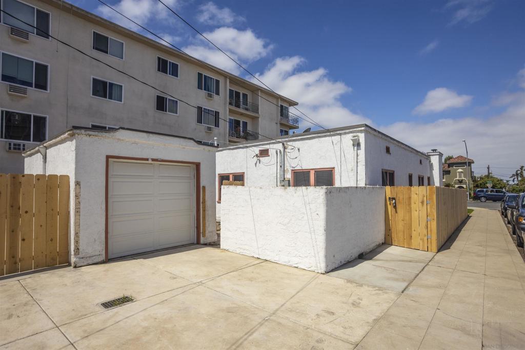 University Heights - Residential Lease