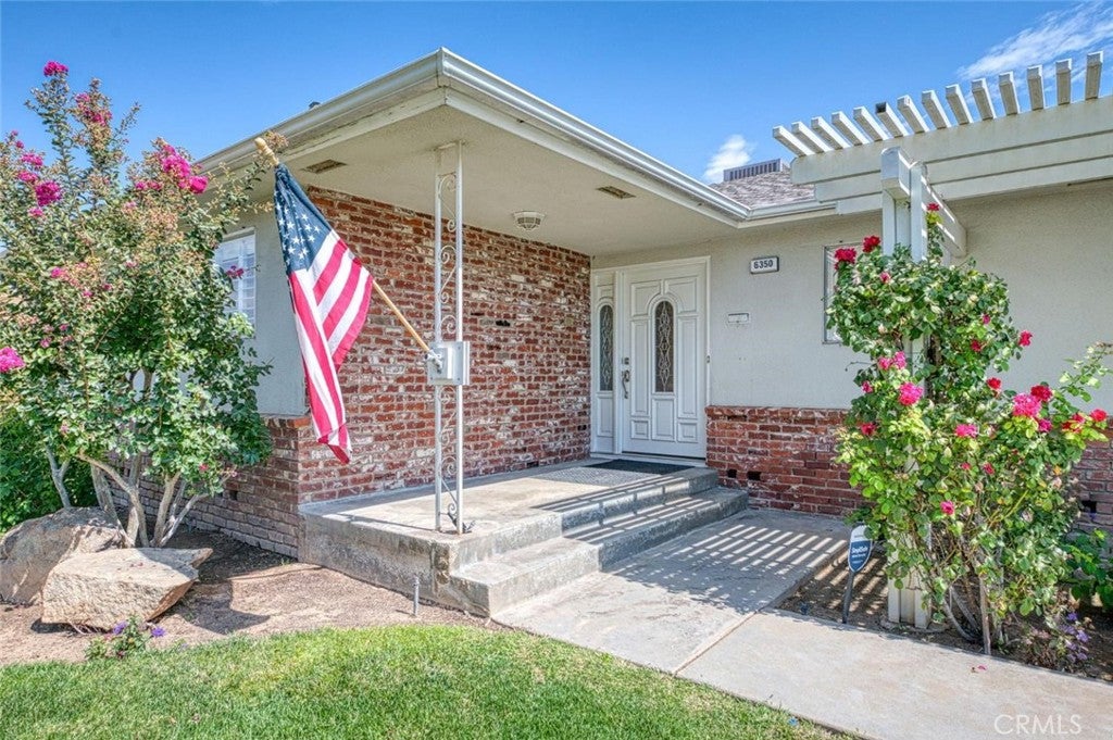 6350 N 10th