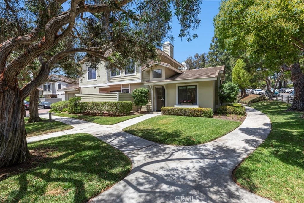 Welcome to this beautiful 3-bedroom end-unit townhome in the desirable Coral Cove community—complete with paid solar, no Mello-Roos, and access to top-rated schools. Ideally located near Del Mar Highlands Town Center, One Paseo, parks, beaches, and major freeways (I-5 & 56), this home offers both convenience and charm.
Inside, enjoy freshly painted interiors, double-pane windows, hardwood floors, and updated bathrooms. The refreshed kitchen features stainless steel appliances, newly painted cabinets, and a built-in pantry. A cozy family/dining room includes a custom built-in desk and shelving, perfect for work or play.
Upstairs are two spacious guest bedrooms and a serene primary suite with vaulted ceilings, walk-in closet, and an updated en-suite bath. The bedrooms are filled with natural light and offer charming window nooks for reading, relaxing, or play.
Enjoy your private patio, ideal for evening gatherings or quiet mornings. The attached 2-car garage includes solar powered EV charging, epoxy floors, laundry with new appliances, and storage. Community amenities include a pool, spa, sauna, tennis courts, clubhouse, and play area—with water and trash covered by the HOA. Groceries and dining are just a few steps away with Piazza Carmel right across the street and schools are within walking distance.
Don’t miss this rare opportunity to own a move-in ready home in one of San Diego’s most sought-after neighborhoods!
