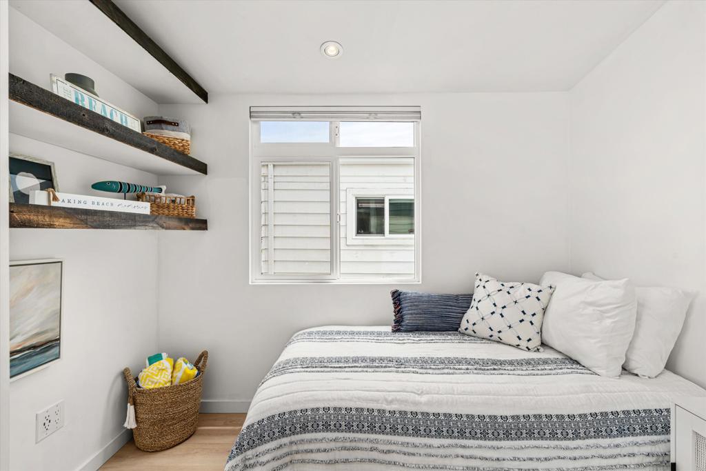 20 El Paseo Street, Newport Beach CA 92663 - Photo 10