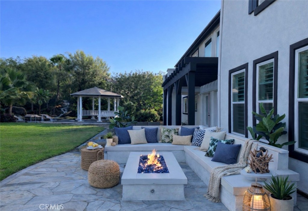 3795 Peregrin Circle