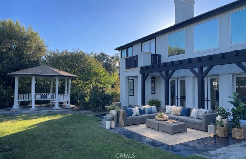 3795 Peregrin Circle