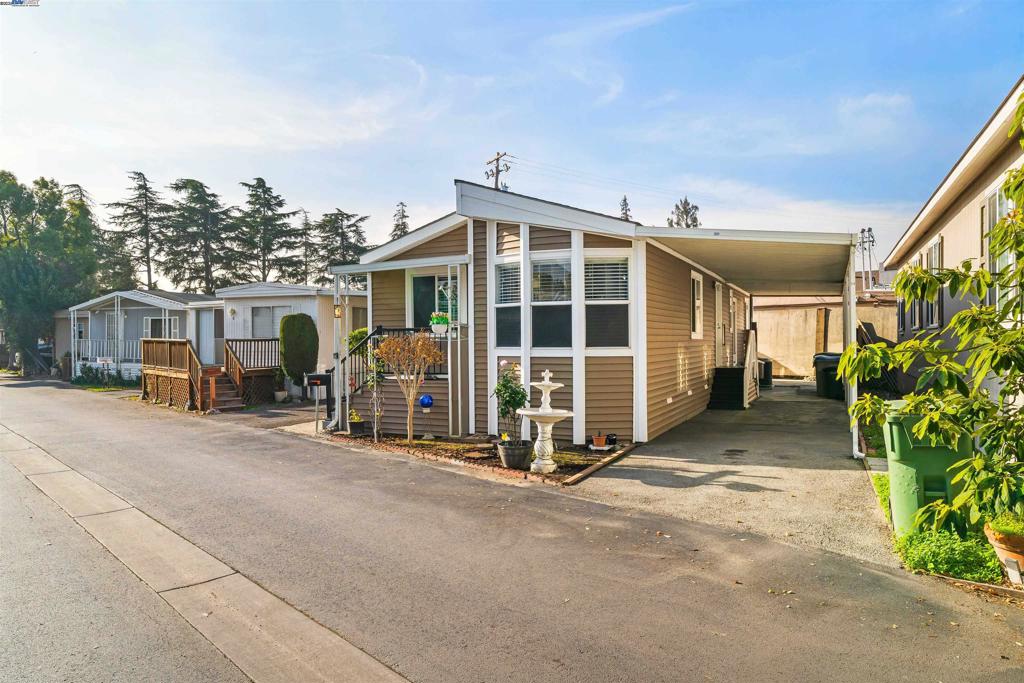 BERRYESSA - Manufactured In Park