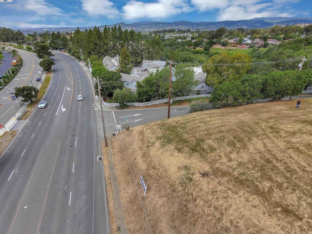 0 Hayward Blvd