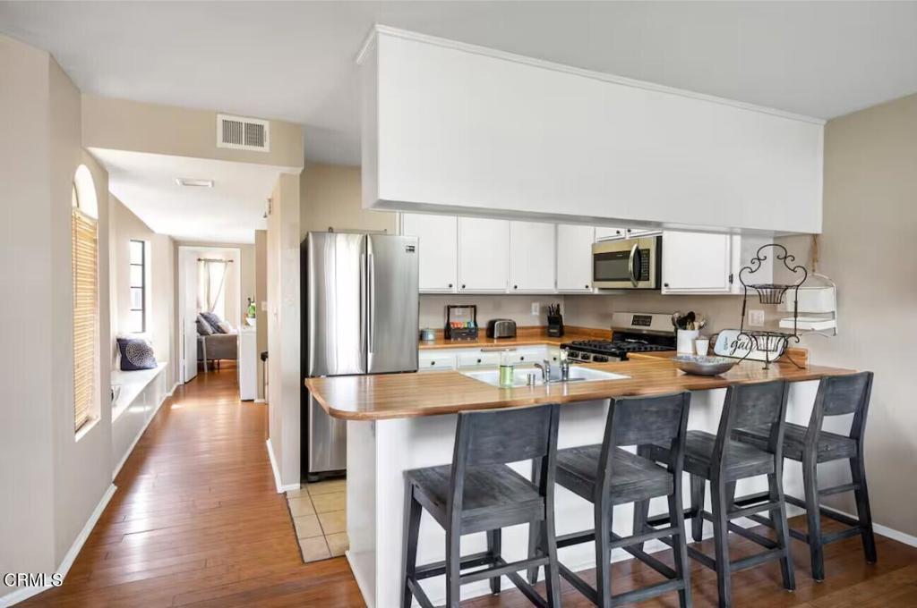 Pierpont/Ocean Front - 0276 - Residential Lease