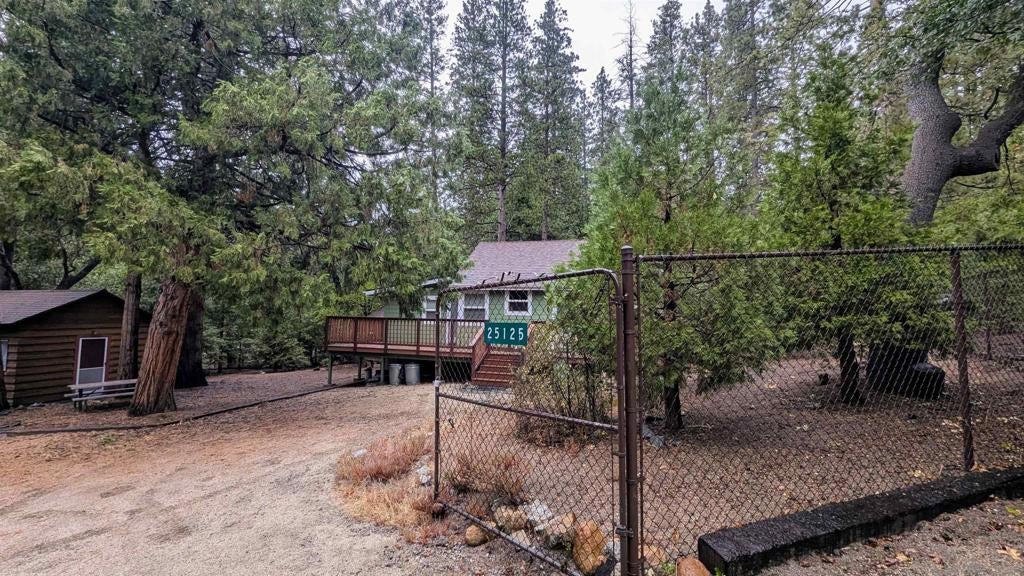 25125 Rim Rock RD