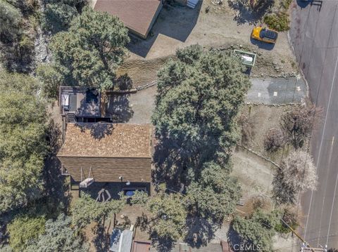 Tiny photo for 2112 Glacier Dr, Pine Mountain Club, CA 93225 (MLS # SR26049648)