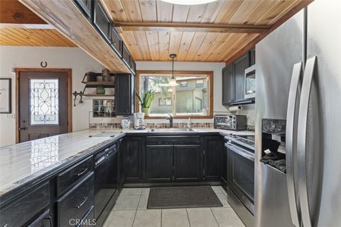 Tiny photo for 2112 Glacier Dr, Pine Mountain Club, CA 93225 (MLS # SR26049648)