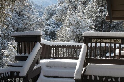 Tiny photo for 2112 Glacier Dr, Pine Mountain Club, CA 93225 (MLS # SR26049648)