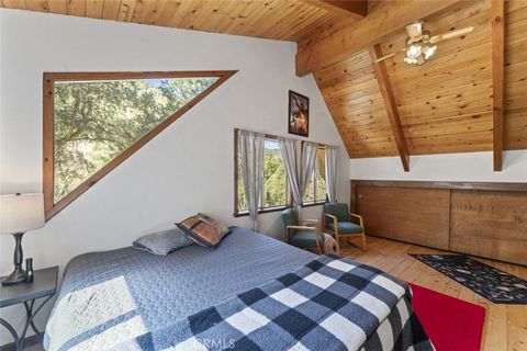 Tiny photo for 2112 Glacier Dr, Pine Mountain Club, CA 93225 (MLS # SR26049648)