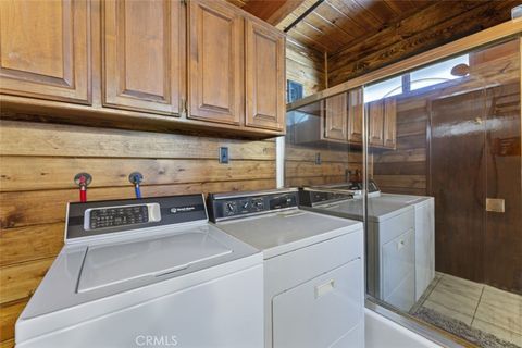 Tiny photo for 2112 Glacier Dr, Pine Mountain Club, CA 93225 (MLS # SR26049648)