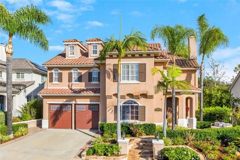 Photo of 23242 Castle Rock, Mission Viejo, CA 92692 (MLS # OC25259455)