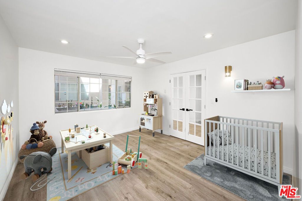 Photo of 1228 14th Street #103, Santa Monica, CA 90404 (MLS # 25577543)