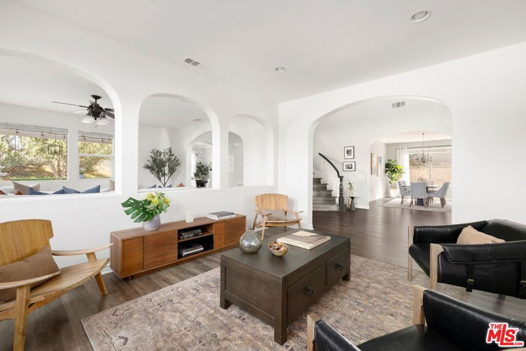 886 Hemlock Ridge Court
