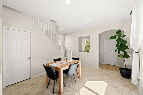 Tiny photo for 27620 Desert Gold Court, Murrieta, CA 92562 (MLS # SW26074186)