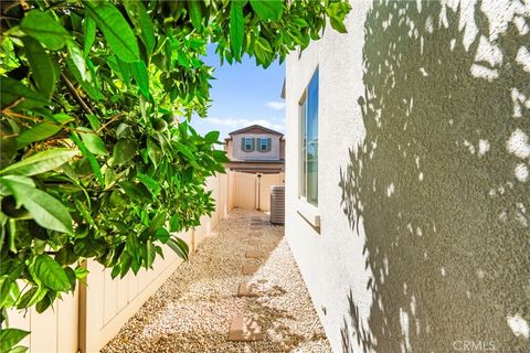 Tiny photo for 27620 Desert Gold Court, Murrieta, CA 92562 (MLS # SW26074186)