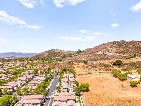 Tiny photo for 27620 Desert Gold Court, Murrieta, CA 92562 (MLS # SW26074186)