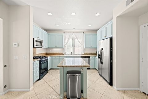 Tiny photo for 27620 Desert Gold Court, Murrieta, CA 92562 (MLS # SW26074186)