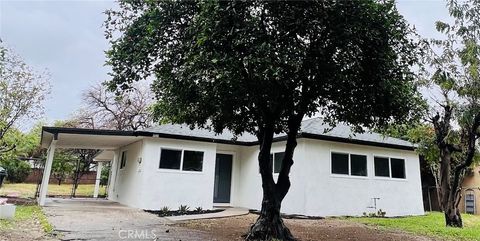 Photo of 1648 W 23rd St, San Bernardino, CA 92411 (MLS # IV26032350)