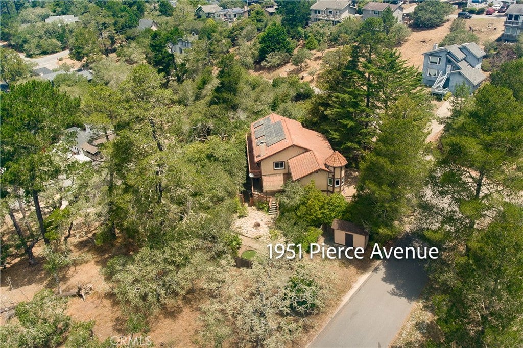 1951 Pierce Avenue