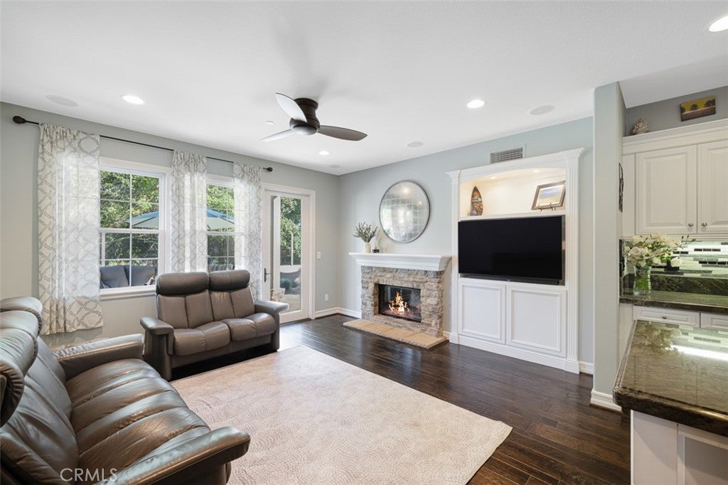 19 Via Alonso, San Clemente CA 92673 - Photo 9