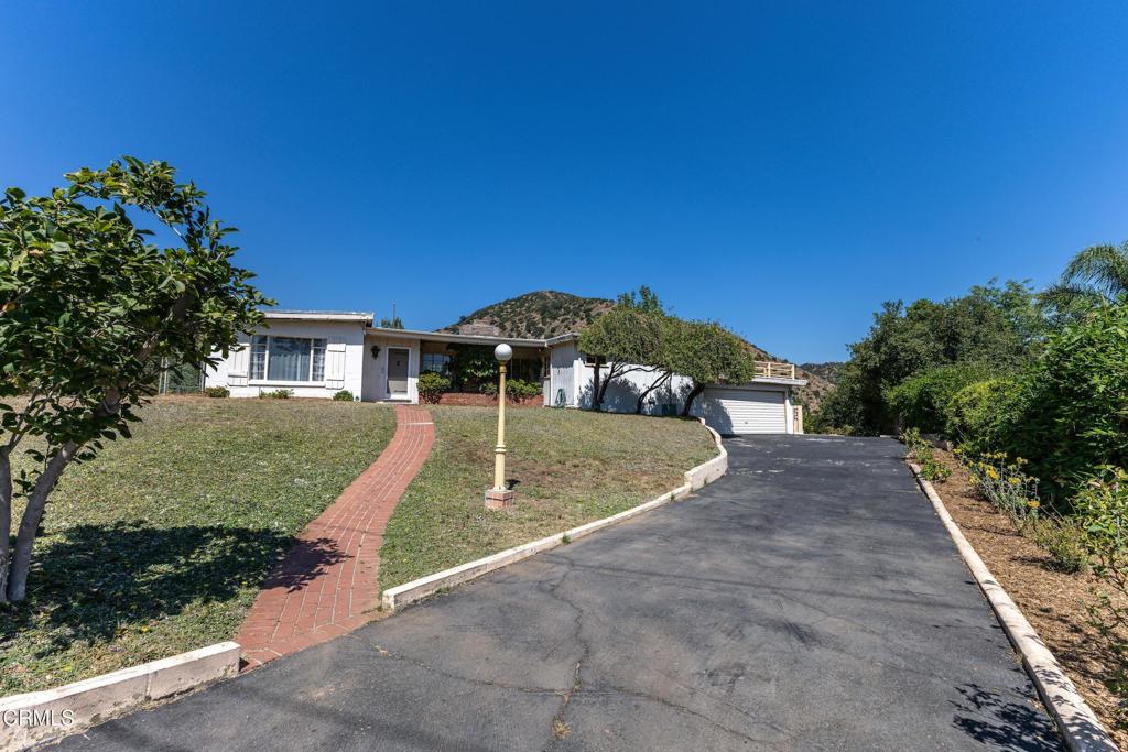 890 Ridgeside Drive, Monrovia CA 91016