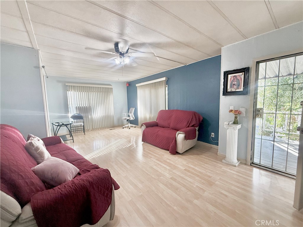 222 S Rancho 74