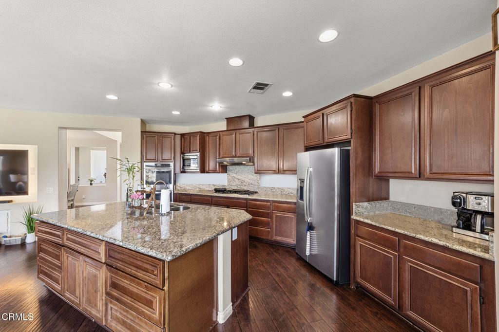 638 Edgewater Drive