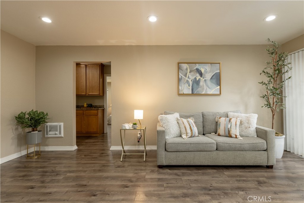 1345 Cabrillo Park Drive F15