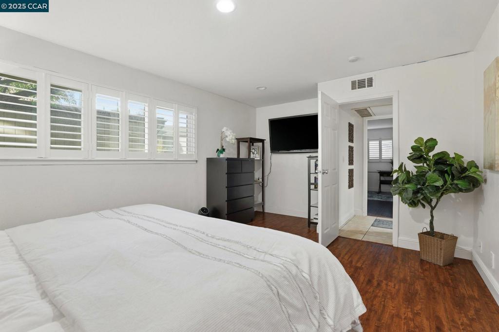 THE GARDENS - Residential