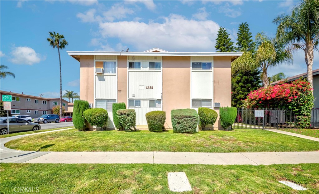 2Bed and 2Baths located on the 1st floor of the 4 Unit privately gated property. Marble type of tile flooring, no carpet, open floor plan living room is open to the spacious kitchen. Stove and refrigerator is included. Newer interior paint and lots of natural lights. Each unit comes with 1 assigned carport space and 2 guest parking spaces. Laundry room with coin washer and dryer is available in the building for tenants to use. Street parking is also available.