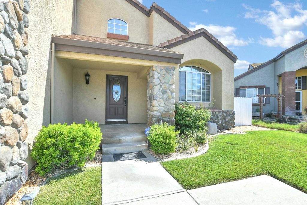 Photo of 2459 Del Mar Ct, Discovery Bay, CA 94505 (MLS # 41128209)